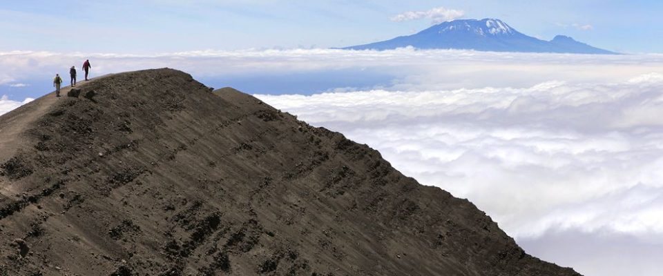 Mt. Meru-03